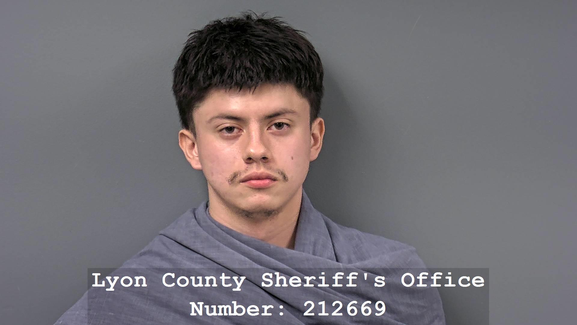 KEVIN FLORES