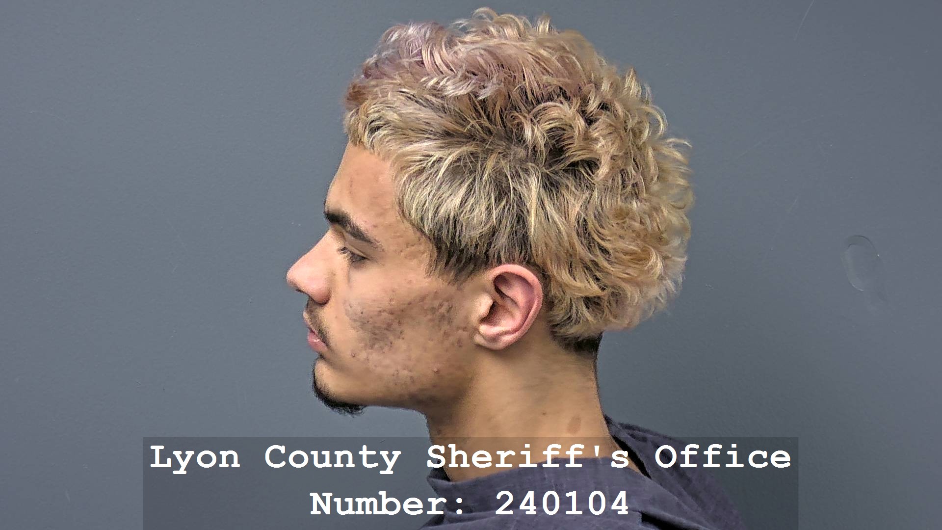 ISAAC HOLT Profile Mugshot